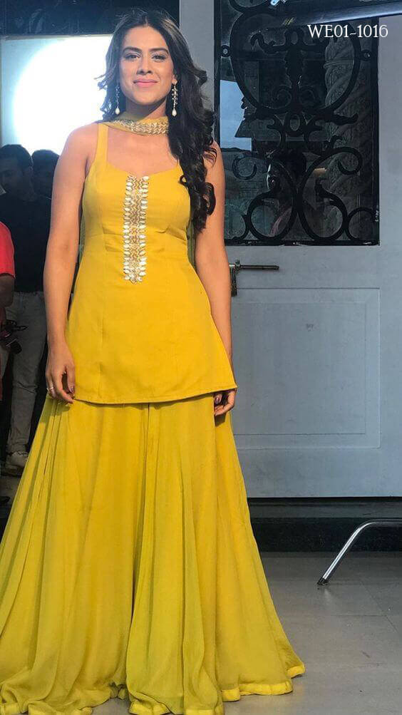 Pretty Elegant Designer Party Wear