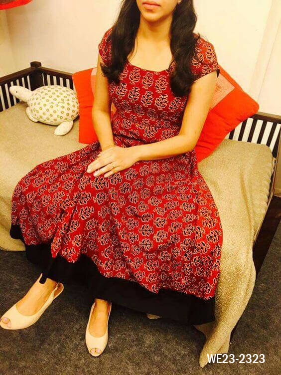 Floral leaf Design Red Kurti