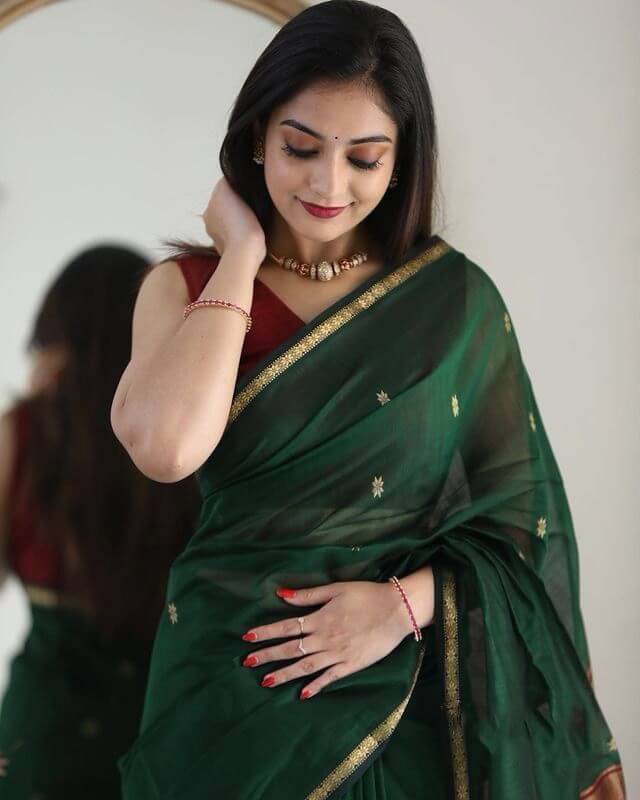 Traditional Saree Soft Silk Saree With Blouse Piece