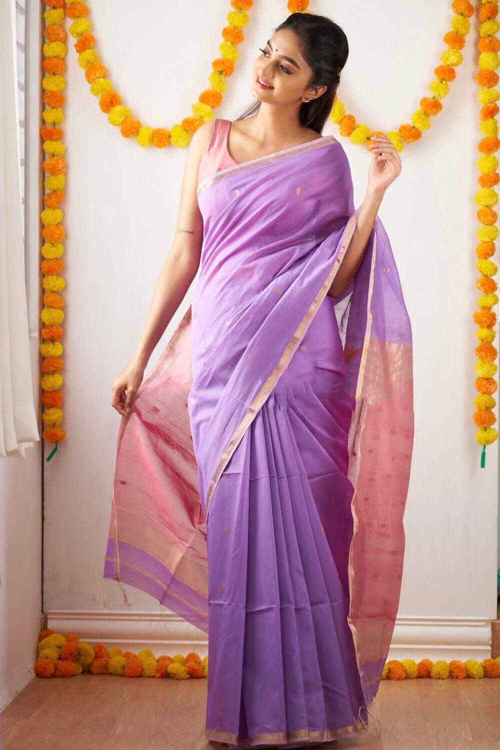 Purple and Pink Ethnic Motifs Solid saree with Blouse