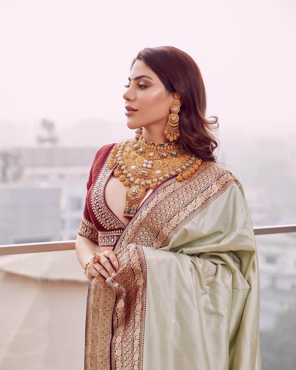 Women's Festive Wear Soft Silk Saree With Blouse Piece