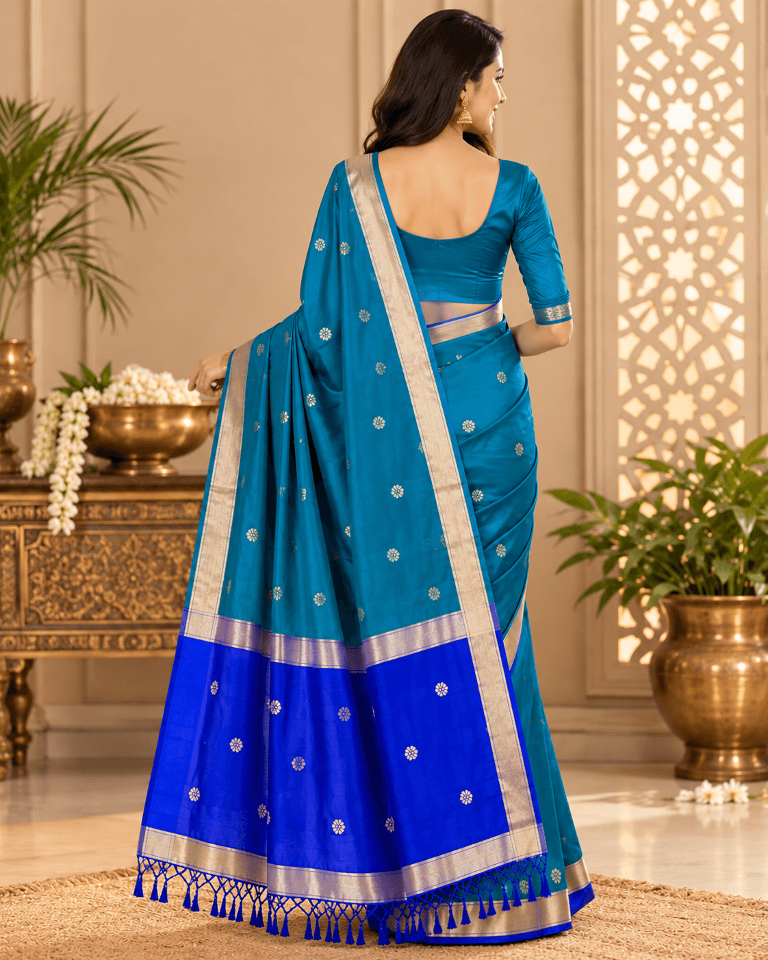 Women's Navatri Speacial Soft Silk Saree With Blouse