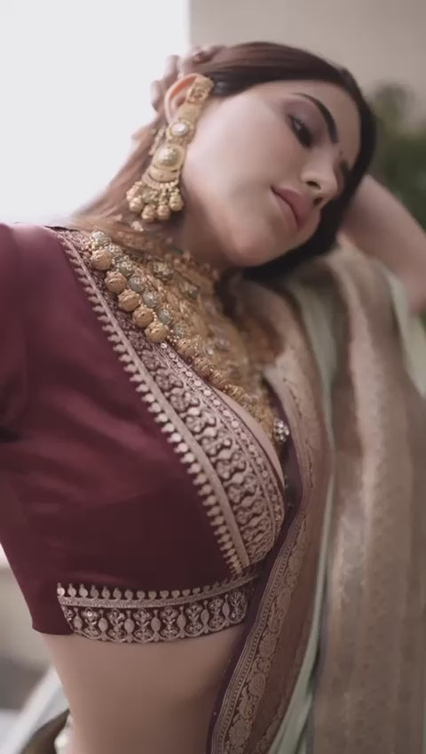 Women's Festive Wear Soft Silk Saree With Blouse Piece